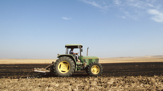 Slashing weeks off reverse engineering farm equipment with Artec Eva
