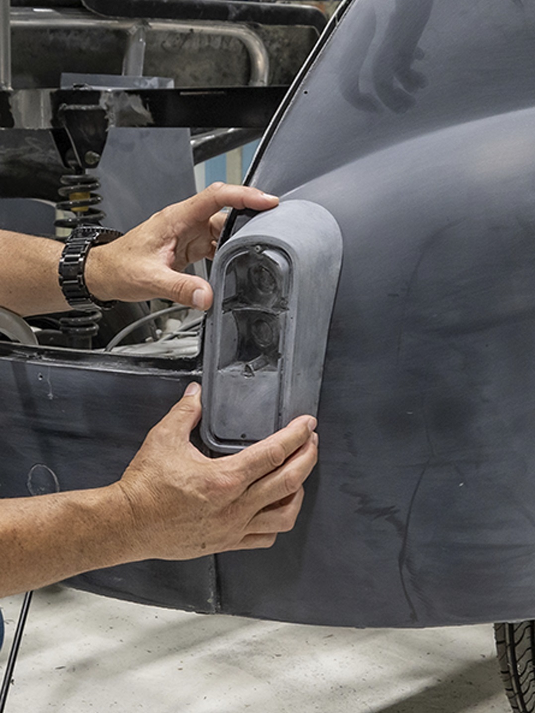 Putting Claws on the Black Panther Lexus with Artec Eva at West Coast Customs